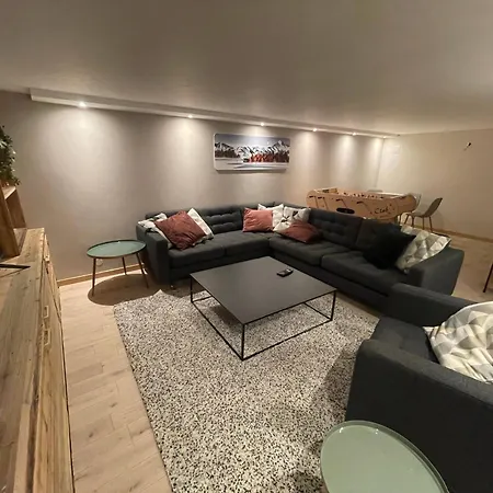 Clocher Sleeps 10 Hot Tub * Essert-Romand